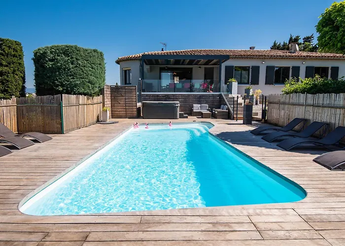 Dom wakacyjny L'ecrin De La Cite, Coeur De Vignes - Vivez Experience Inoubliable !